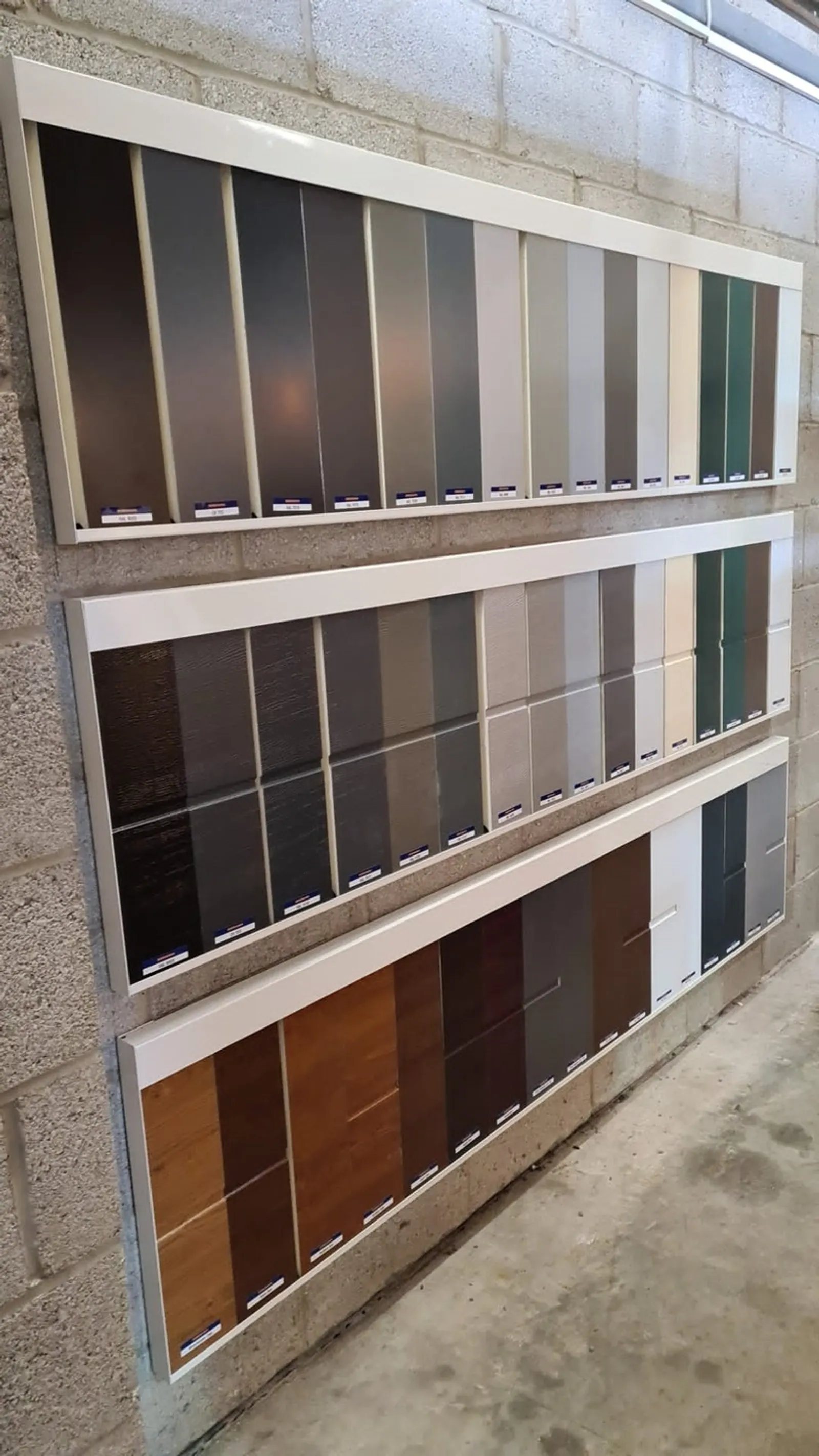 Garage door samples and color swatches