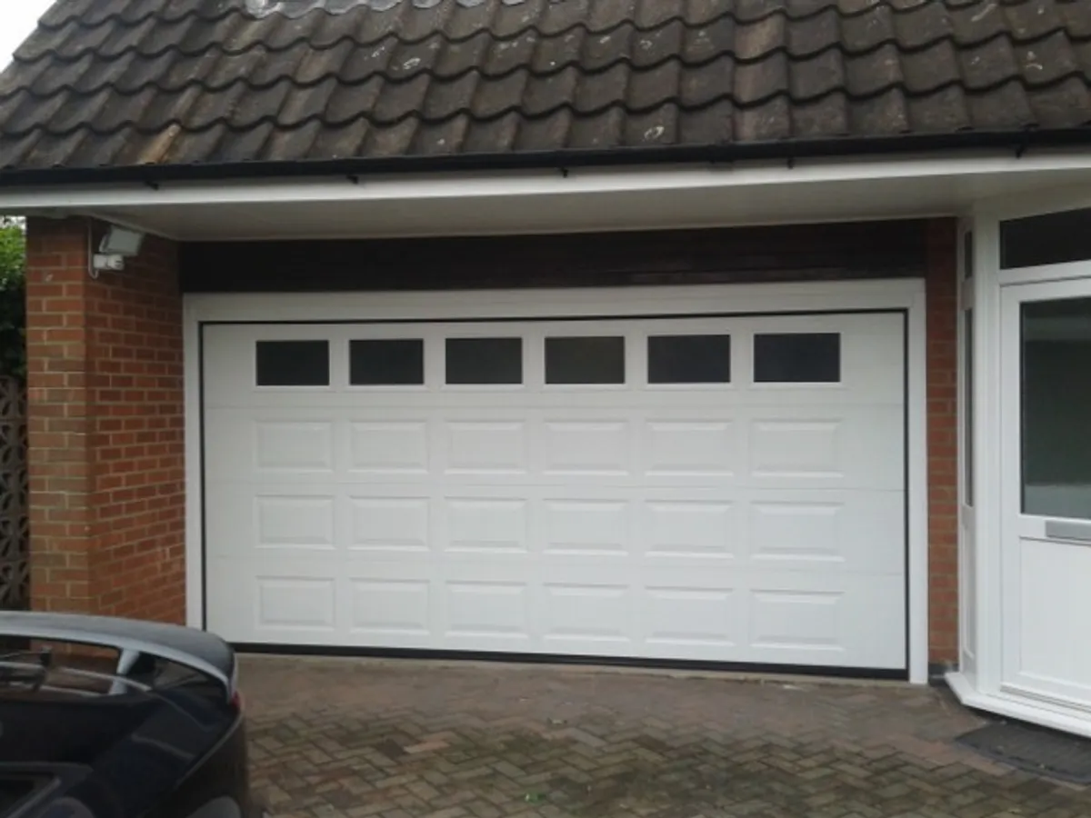 Cover for Automatic Garage Door Newark - Insulated Sectional Installation