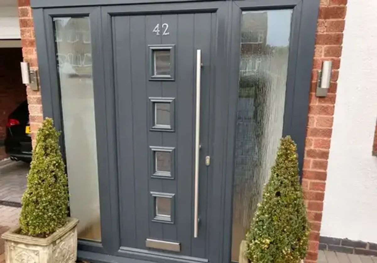 Cover for Composite, Aluminium or UPVC: Which Front Door Material Should You Choose?