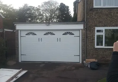 Cover for Automatic Sectional Garage Door Installation - Enhance Your Home