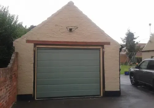 Cover for Custom Colour Automatic Sectional Garage Door