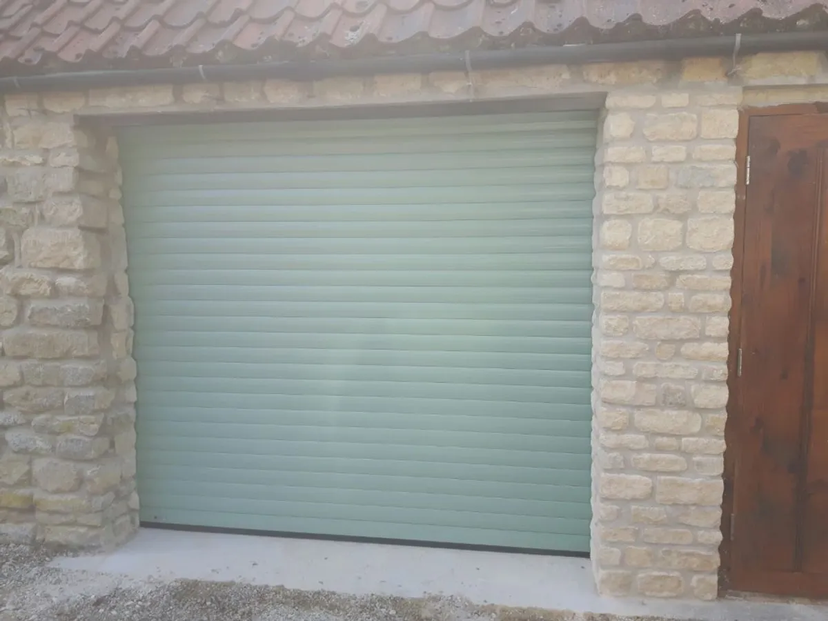 Cover for Insulated Roller Garage Door In Lincoln